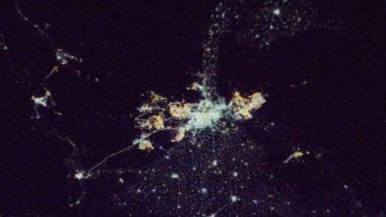 علماء الفلك يلتقطون 8 إشارات راديوية غامضة من الفضاء الخارجى 1 d8b9d984d985d8a7d8a1 d8a7d984d981d984d983 d98ad984d8aad982d8b7d988d986 8 d8a5d8b4d8a7d8b1d8a7d8aa d8b1d8a7d8afd98ad988d98ad8a9 d8bad8a7 641747a9b3118 علماء الفلك يلتقطون 8 إشارات راديوية غامضة من الفضاء الخارجى